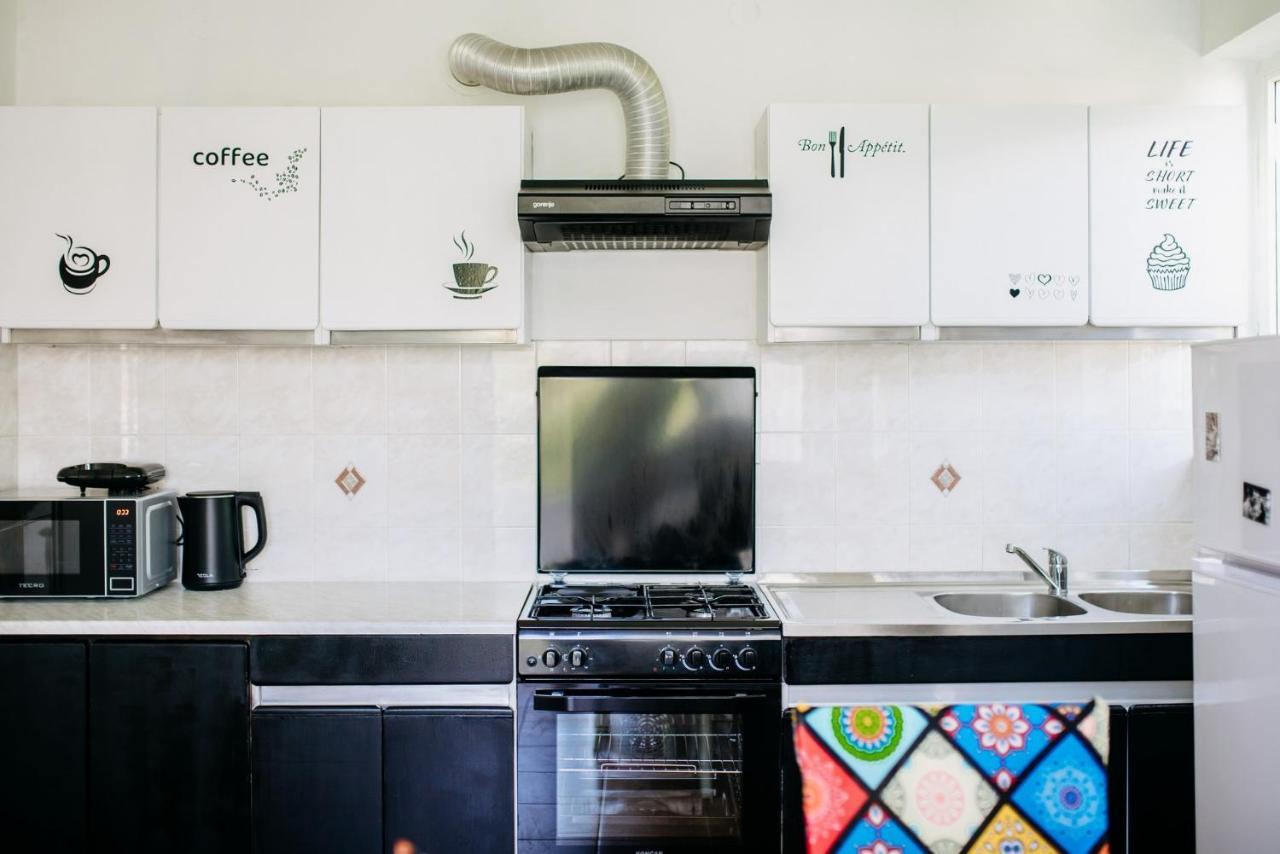 Sunnynest Apartment - 3Br Apt With Free Parking & Wi-Fi, Close To Lapad Bay Beach ドゥブロブニク エクステリア 写真
