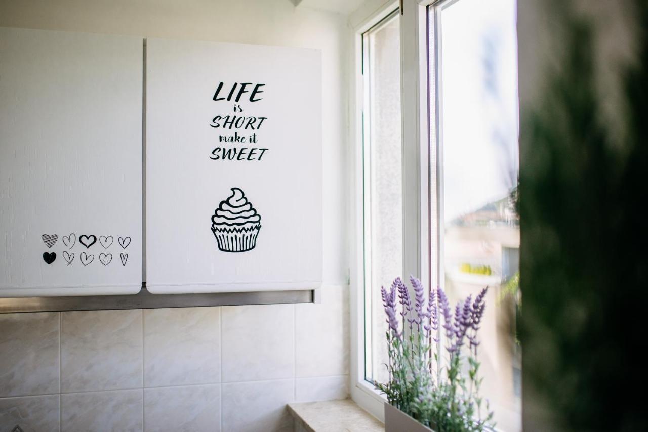 Sunnynest Apartment - 3Br Apt With Free Parking & Wi-Fi, Close To Lapad Bay Beach ドゥブロブニク エクステリア 写真